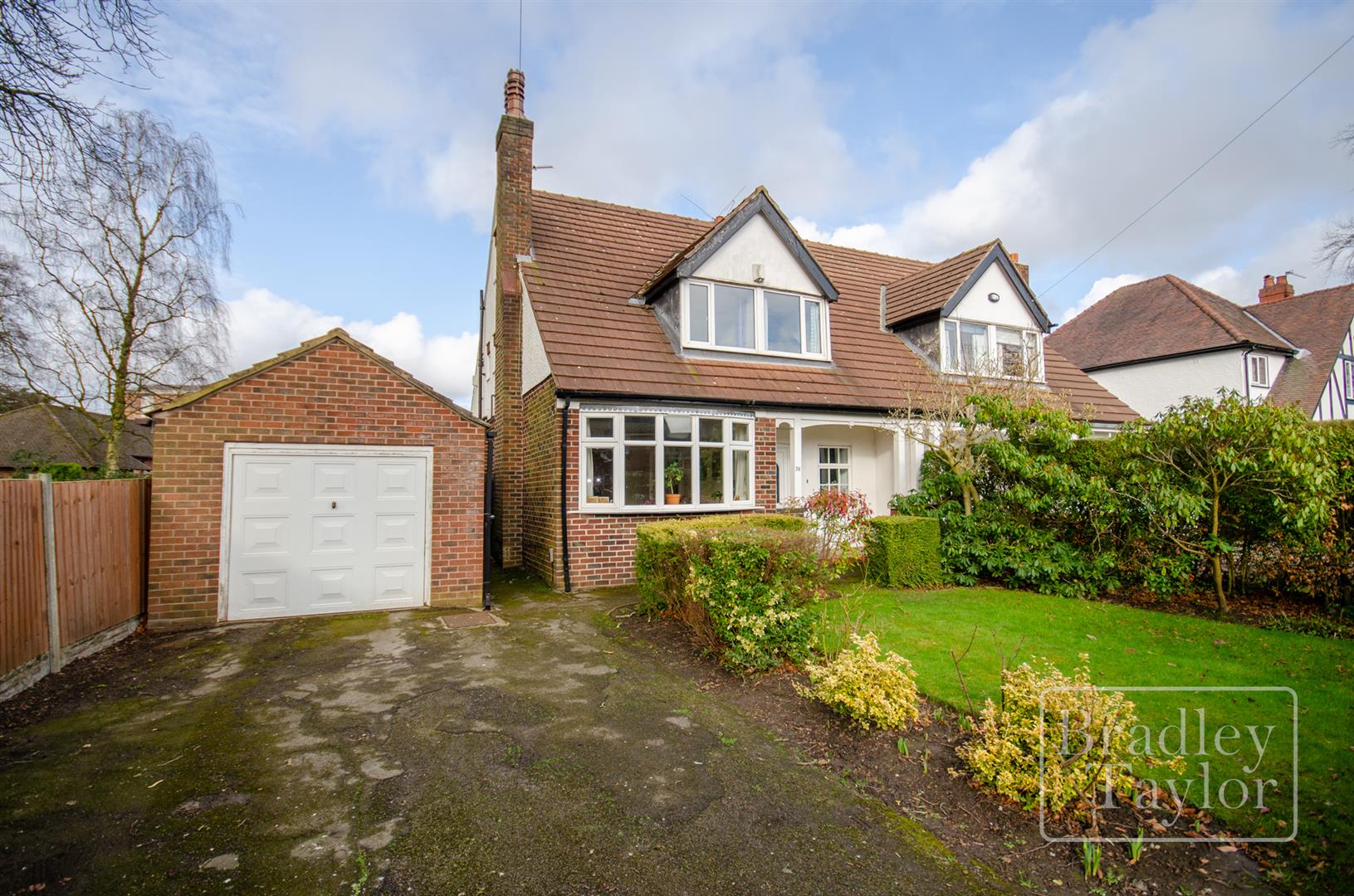 Properties Penwortham Estate Agent I Bradley Taylor